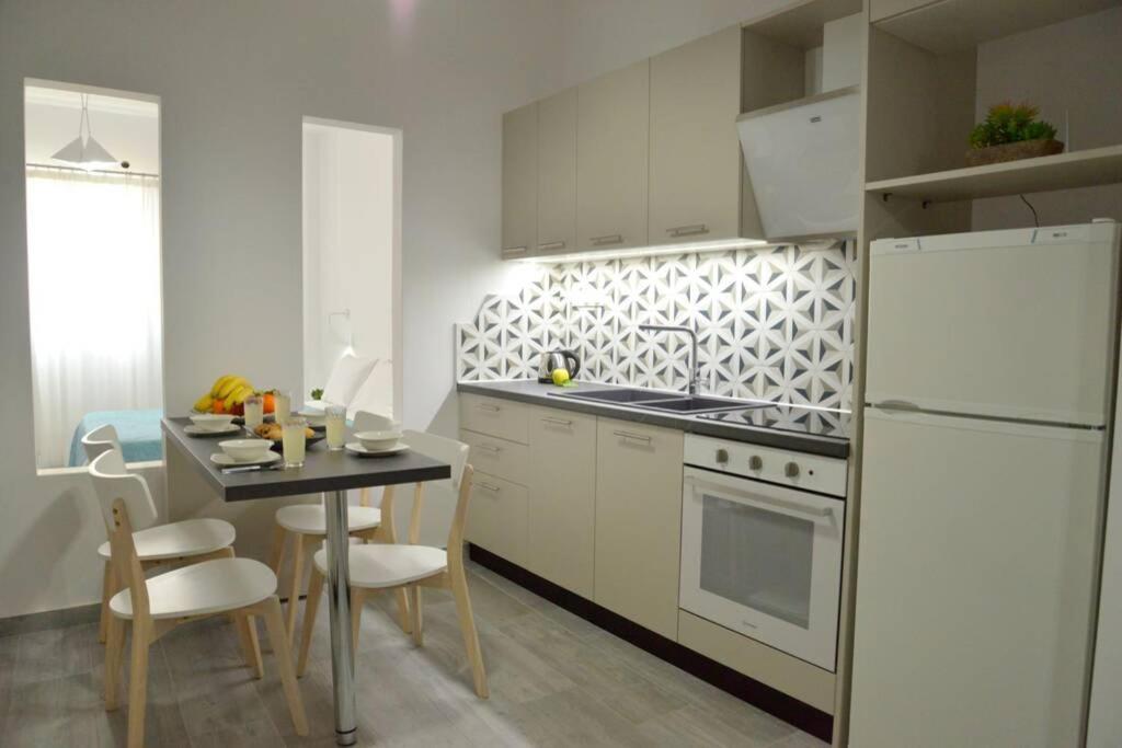Alisahni Apartment Adamantas  Exterior photo
